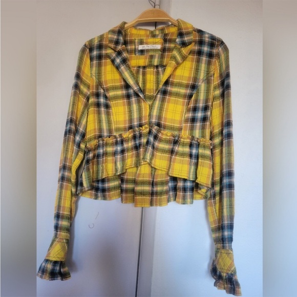 Free People We The free Women’s Yellow Plaid Cropped Top jacket Size XS - Picture 3 of 12